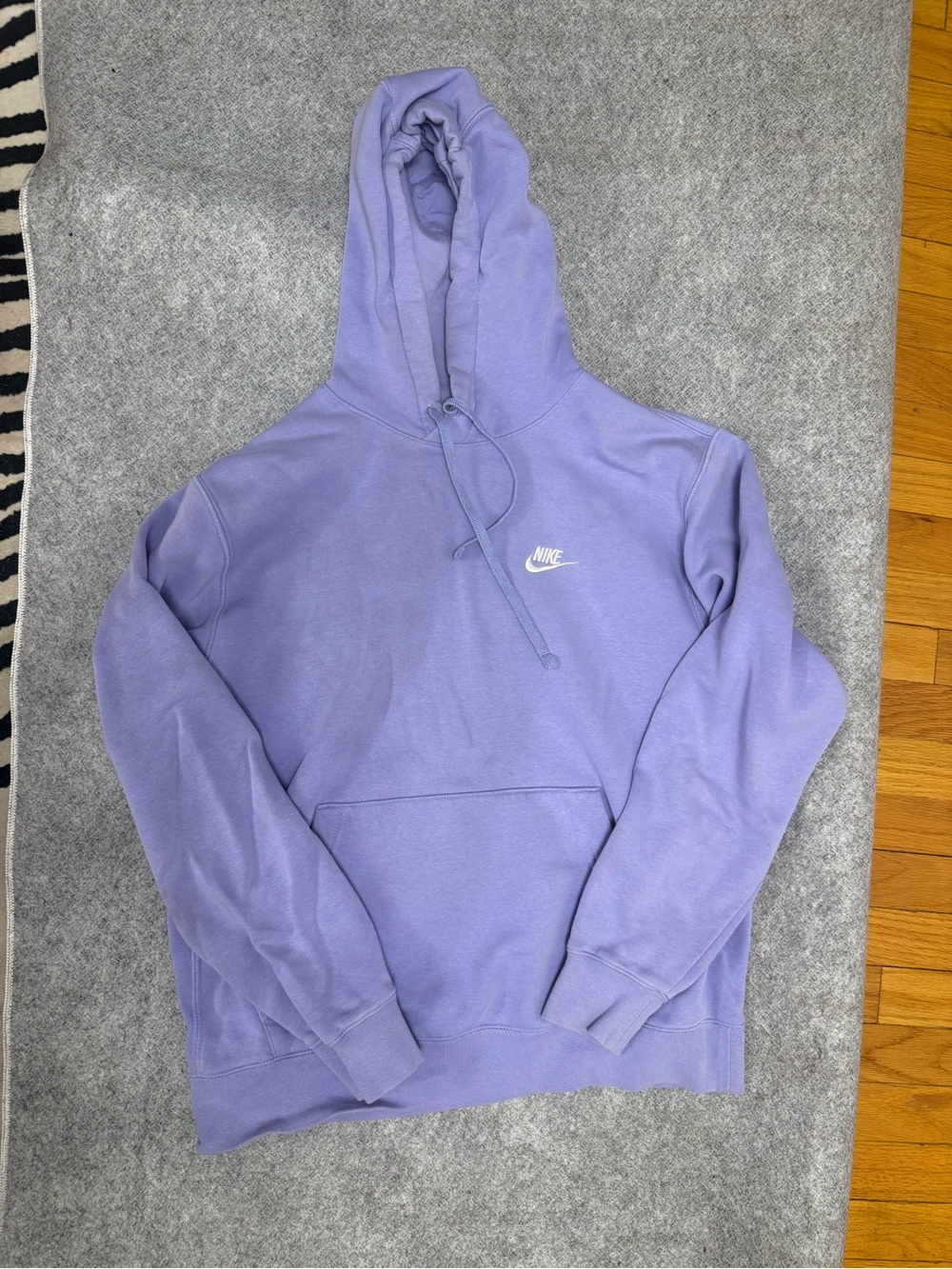 Nike Purple Woman’s Lavender Hoodie L